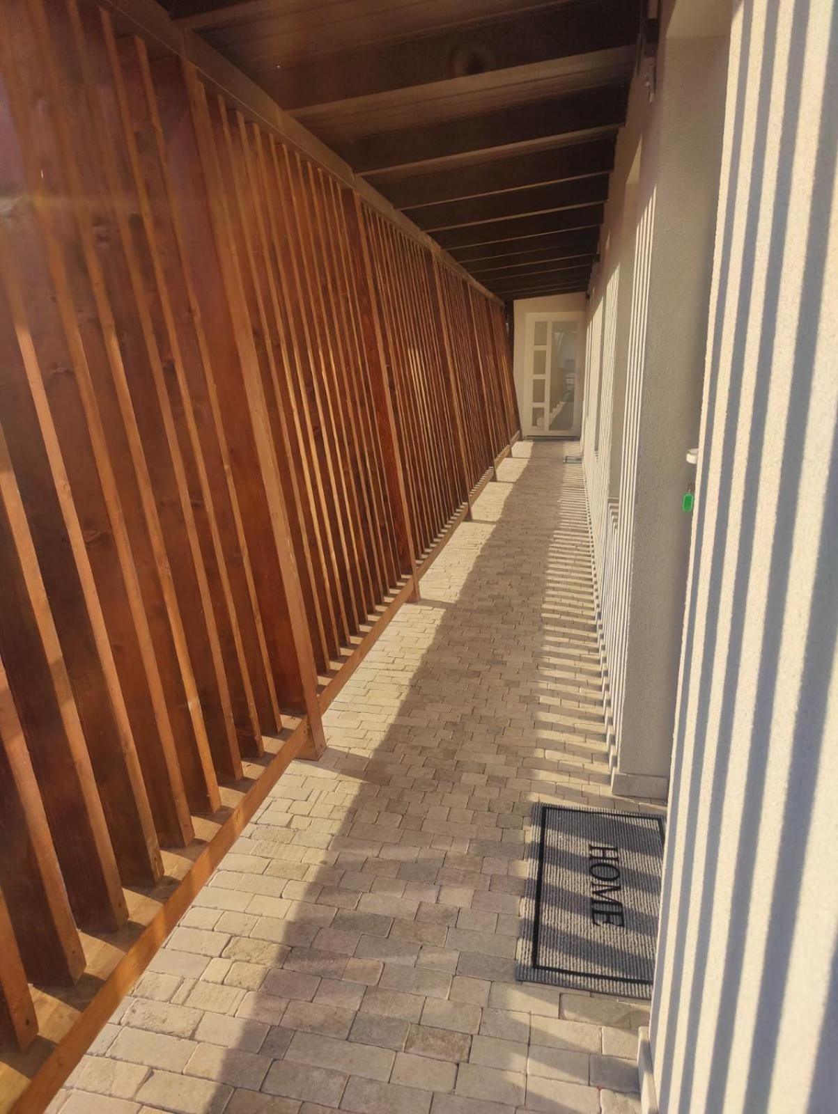 Luxus Cluj Airport Apartments Εξωτερικό φωτογραφία