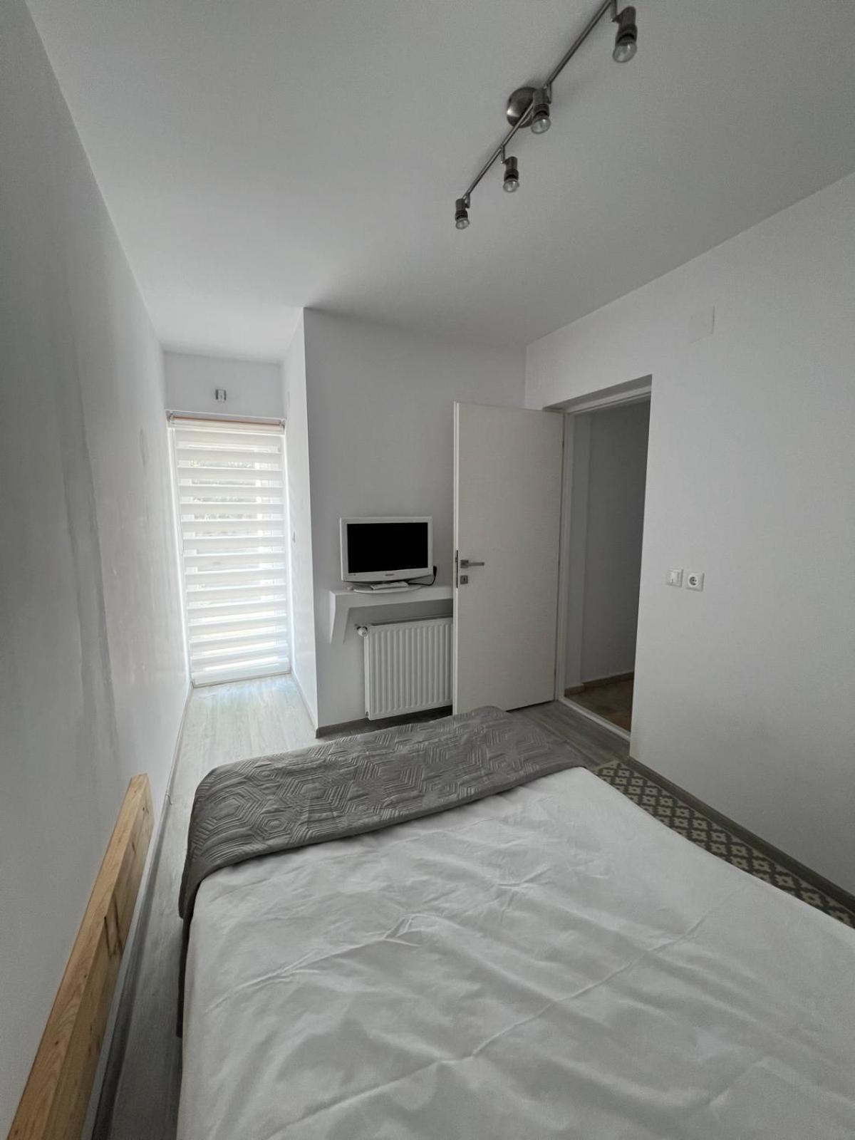 Luxus Cluj Airport Apartments Εξωτερικό φωτογραφία